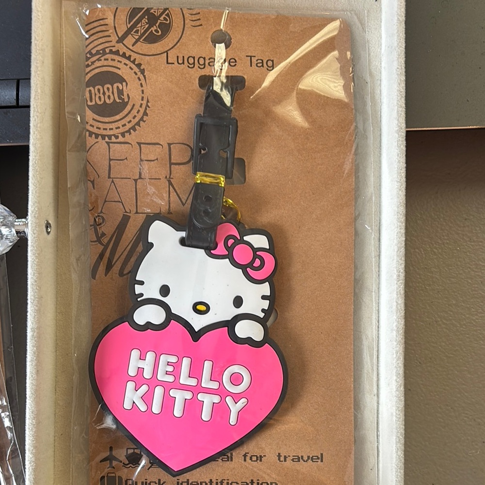 Hello Kitty Pink Luggage Tag